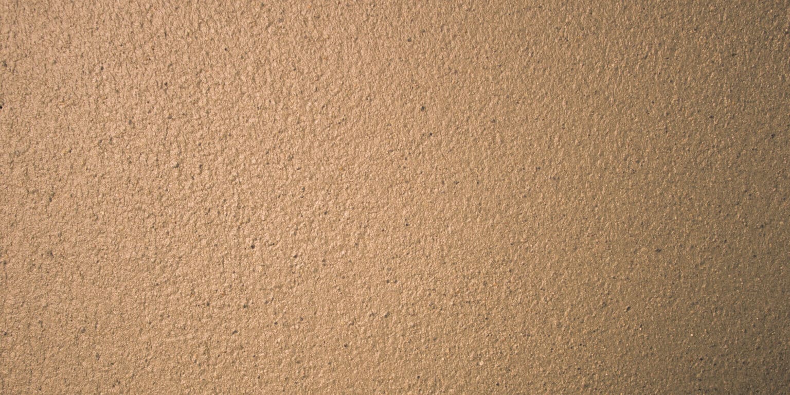 Beige crepi: uitvoeringen & prijzen [+ Alternatieve kleuren]